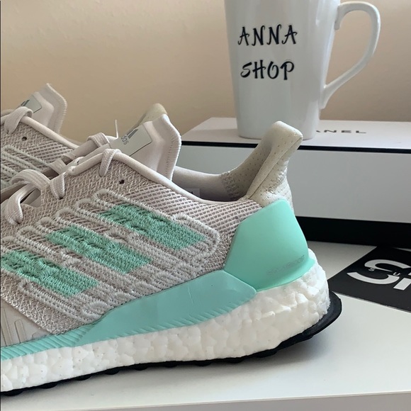 NEW Adidas solar boost sneakers shoes - Picture 4 of 8